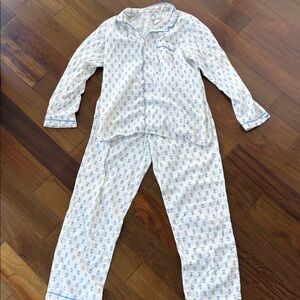 Gender Neutral Kids Pajama Set in White and Blue